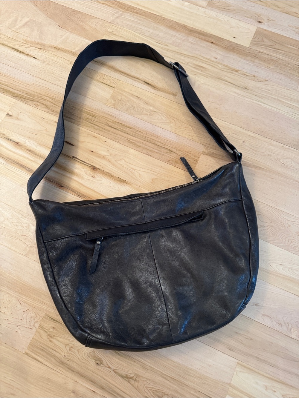 Vilencia Holland-slouchy black leather hobo shoulder bag purse